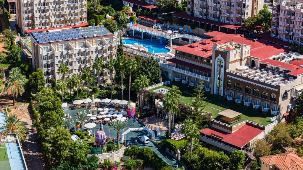 Club Paradiso Hotel & Resort