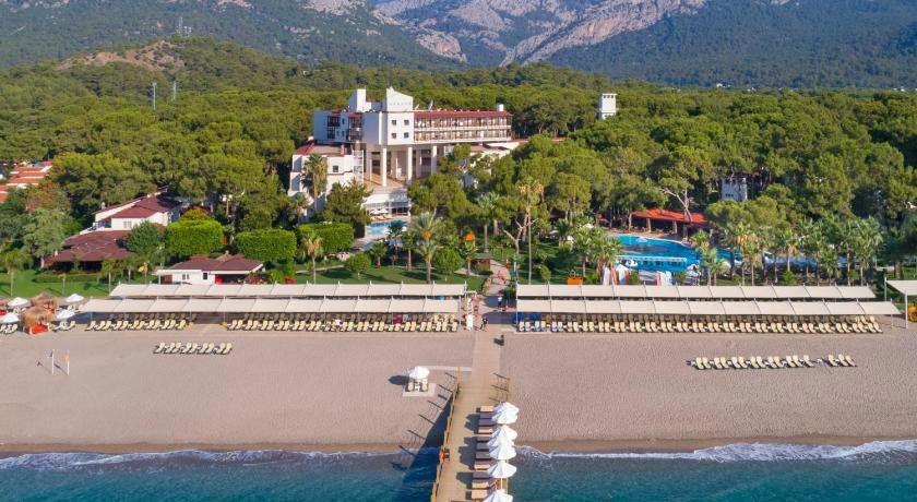 Seven Seas Hotel Life